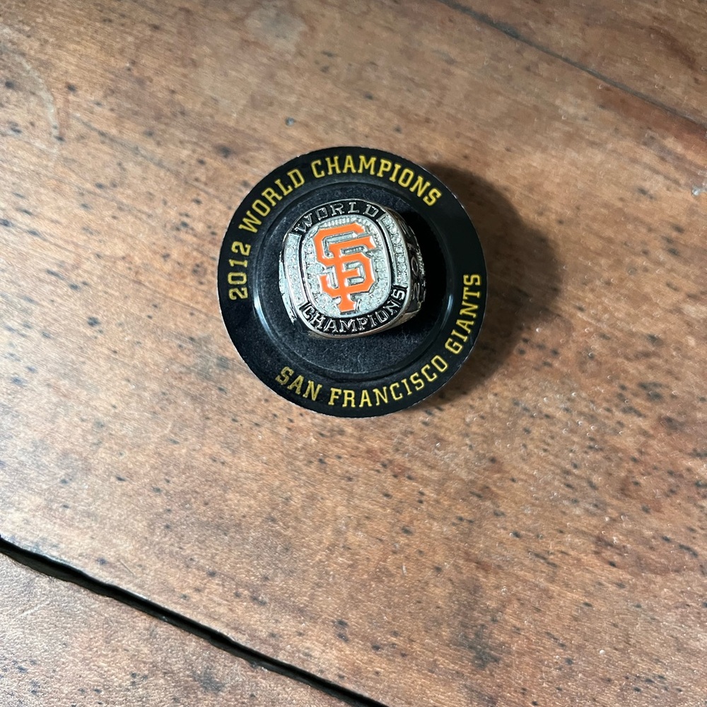 San Francisco Giants 2012 World Series Promotional Championship Ring